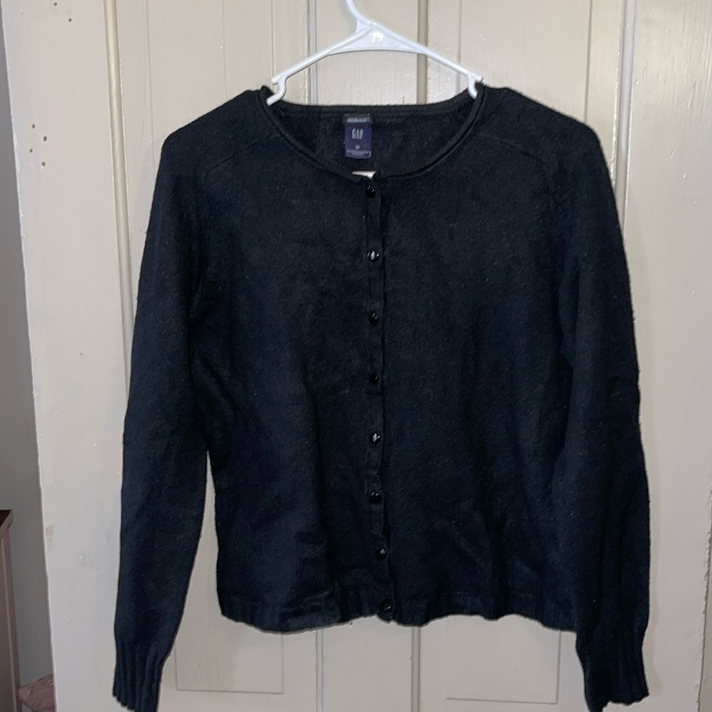 GAP Black Sweater